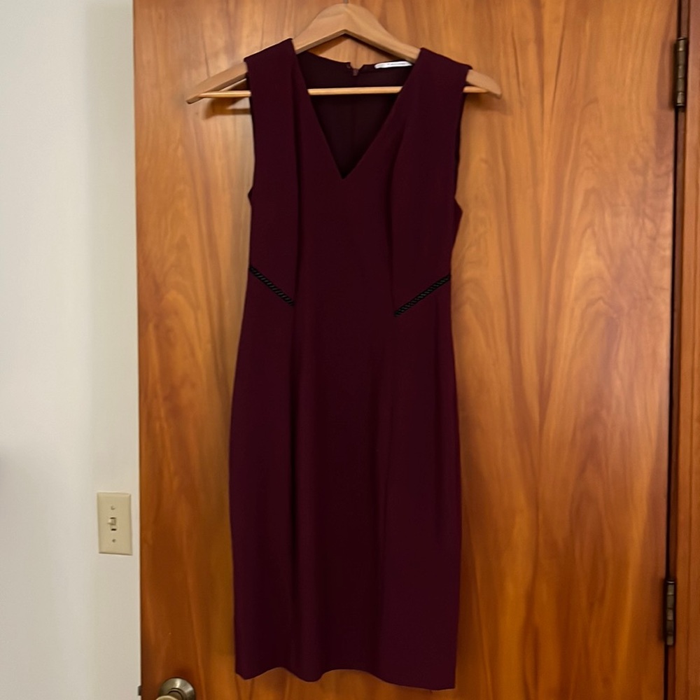 EUC Tahari dress